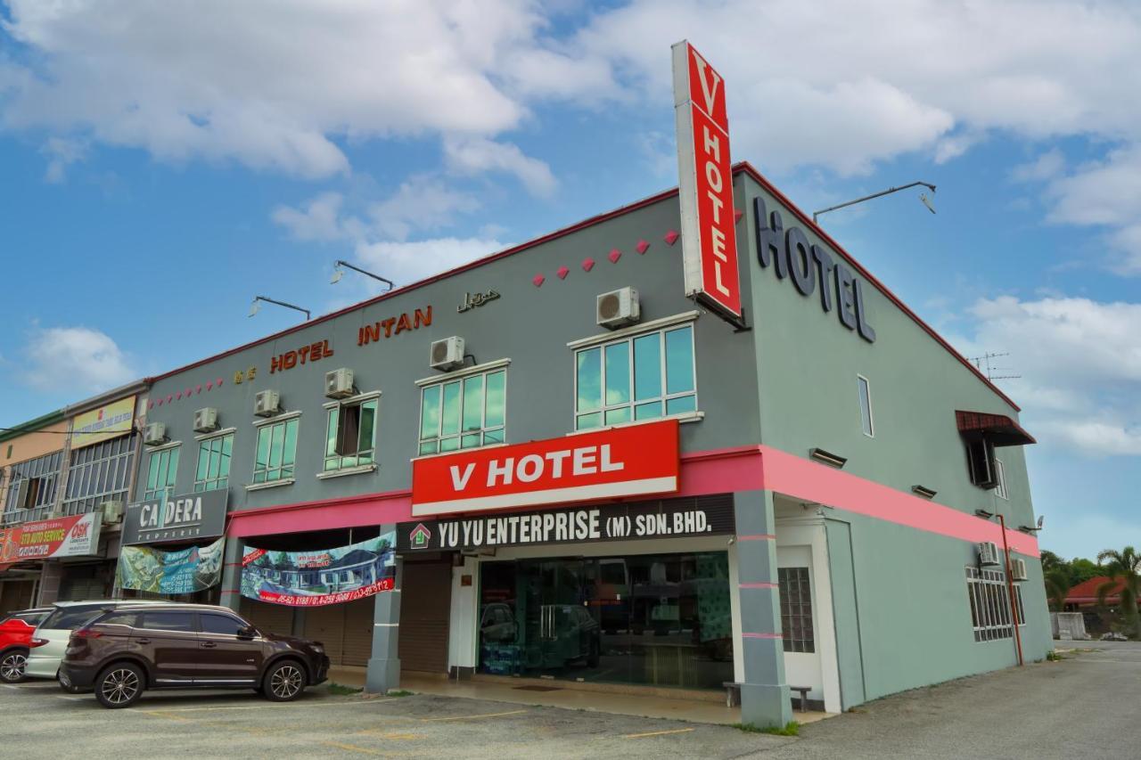 V Hotel Teluk Intan Ngoại thất bức ảnh