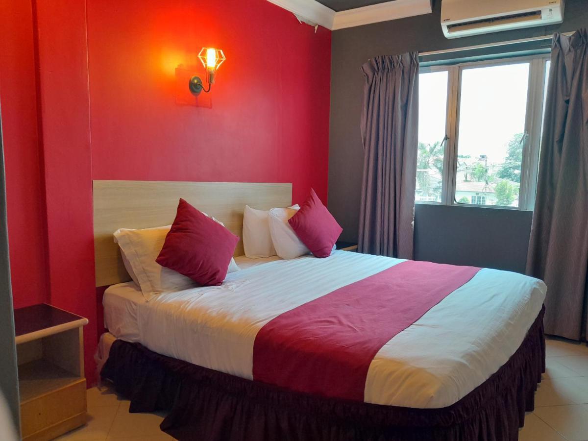 V Hotel Teluk Intan Ngoại thất bức ảnh